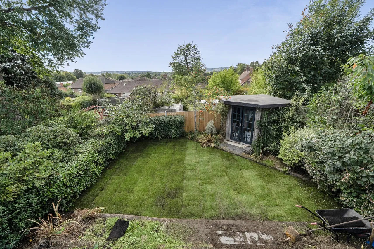 Montague Road, Easebourne, GU29, photo 15