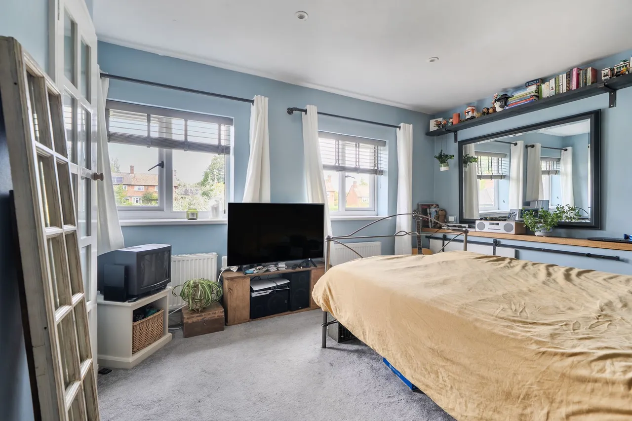 Montague Road, Easebourne, GU29, photo 11