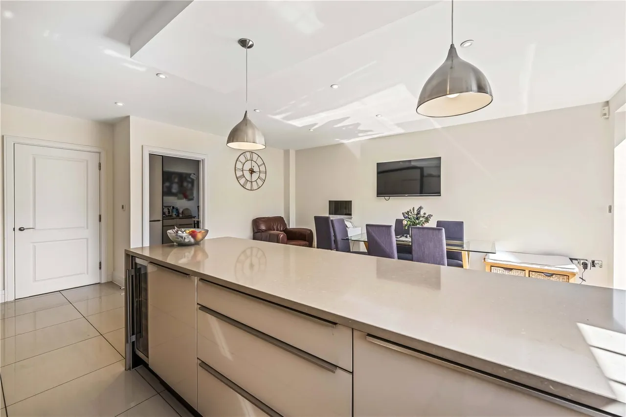 Easthampstead Road, Wokingham, RG40, photo 11