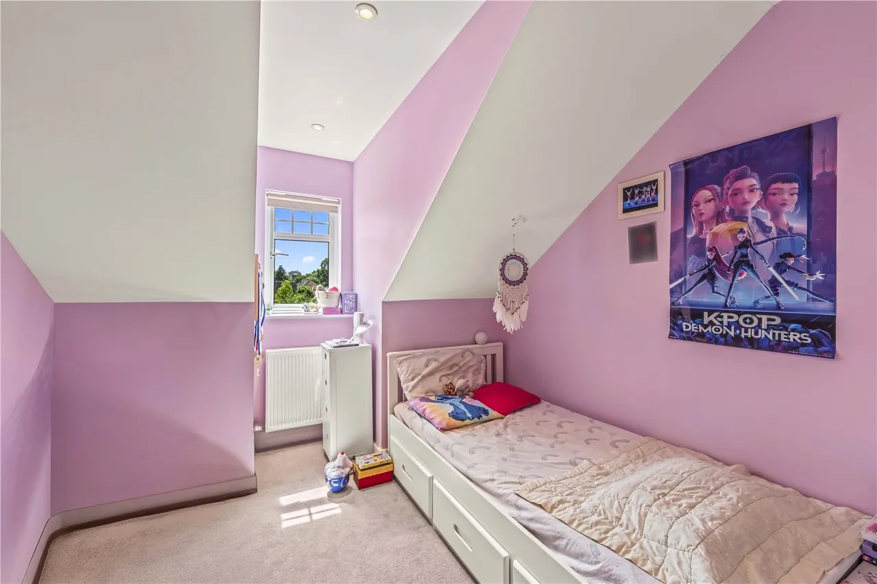 Easthampstead Road, Wokingham, RG40, photo 28
