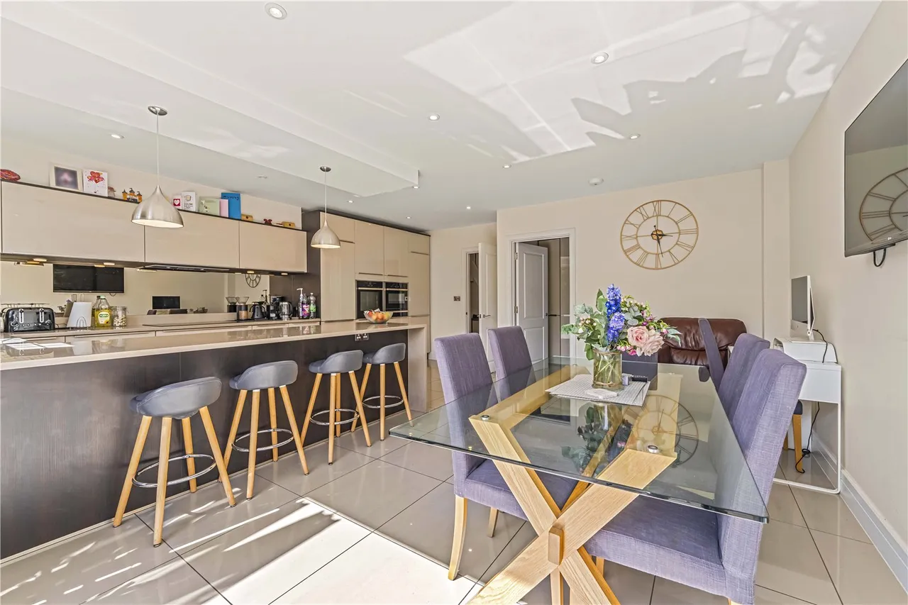 Easthampstead Road, Wokingham, RG40, photo 9
