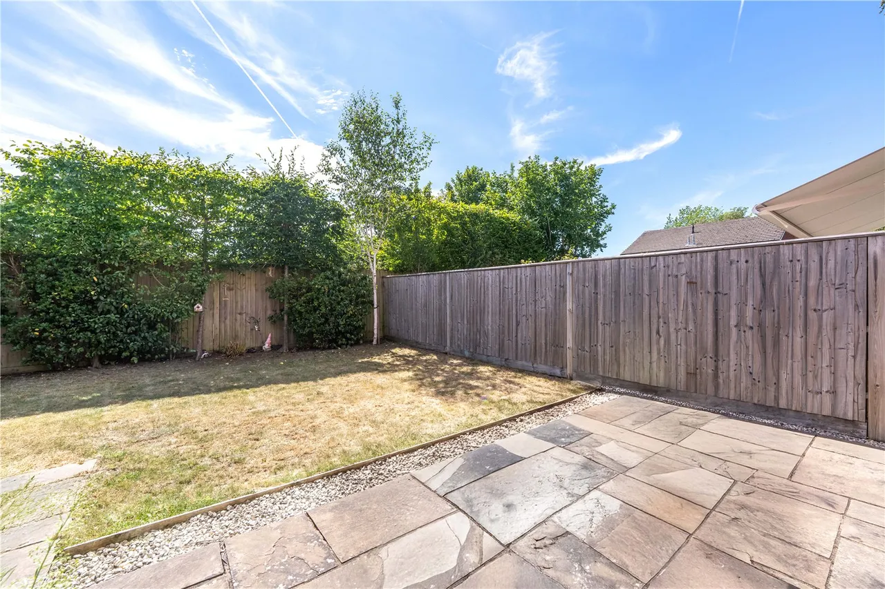 Easthampstead Road, Wokingham, RG40, photo 32