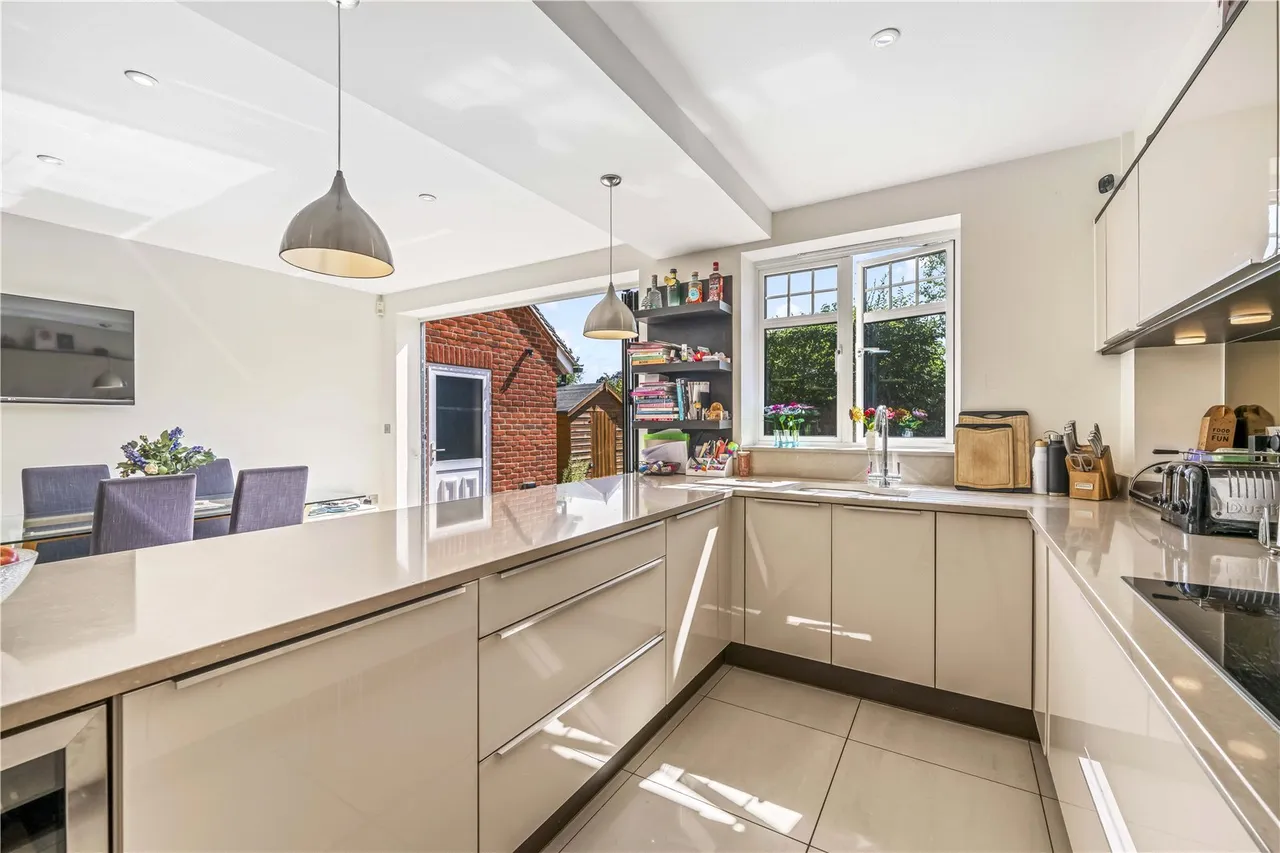 Easthampstead Road, Wokingham, RG40, photo 12