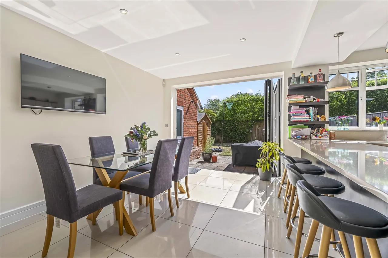 Easthampstead Road, Wokingham, RG40, photo 10