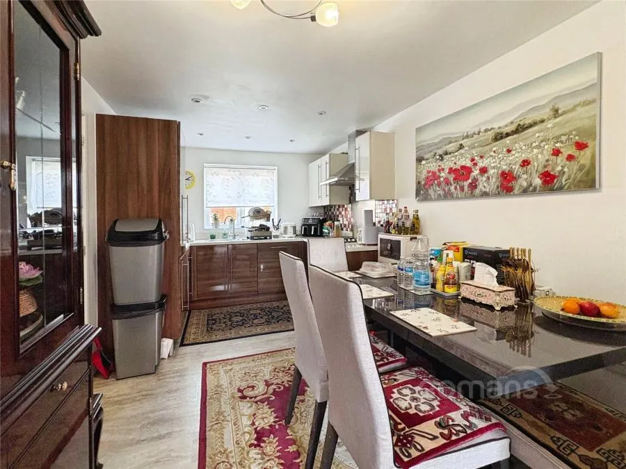 Scarlett's Road, Wellesley, GU11, photo 4