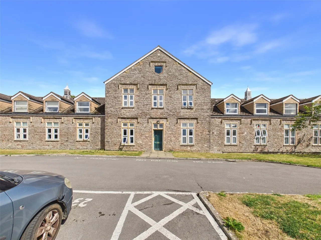 2 bed flat for sale, Lower North Street, Cheddar, BS27