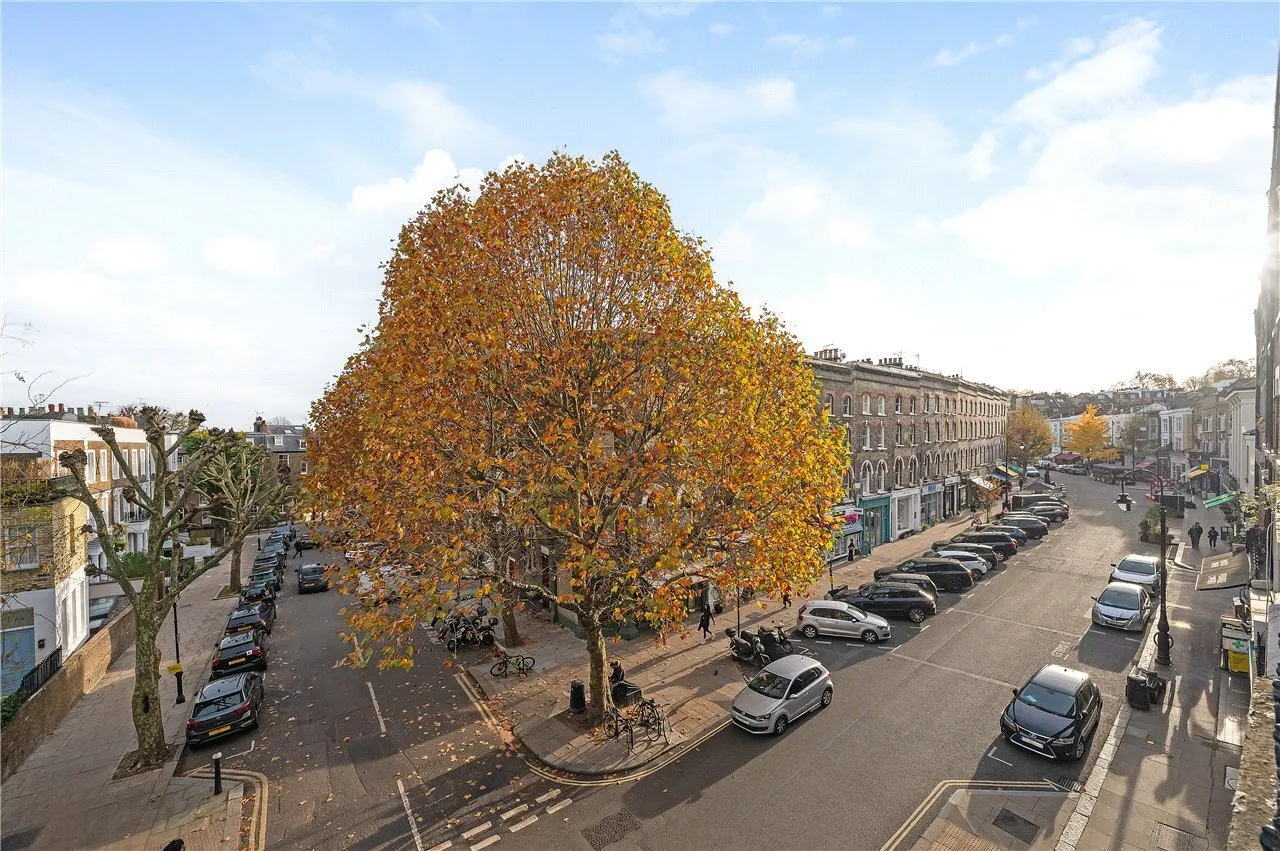 Regents Park Road, Primrose Hill, London, NW1, photo 7