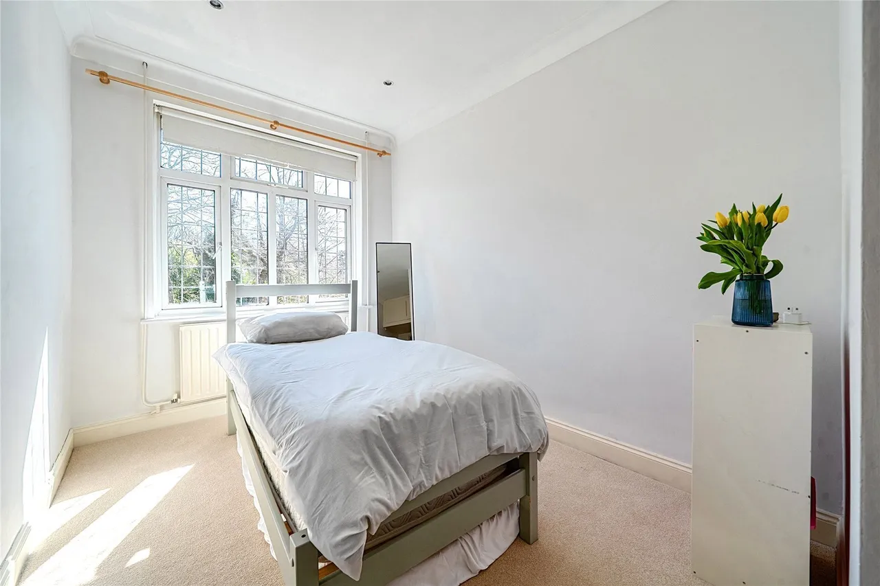 Foxgrove Road, Beckenham, BR3, photo 8