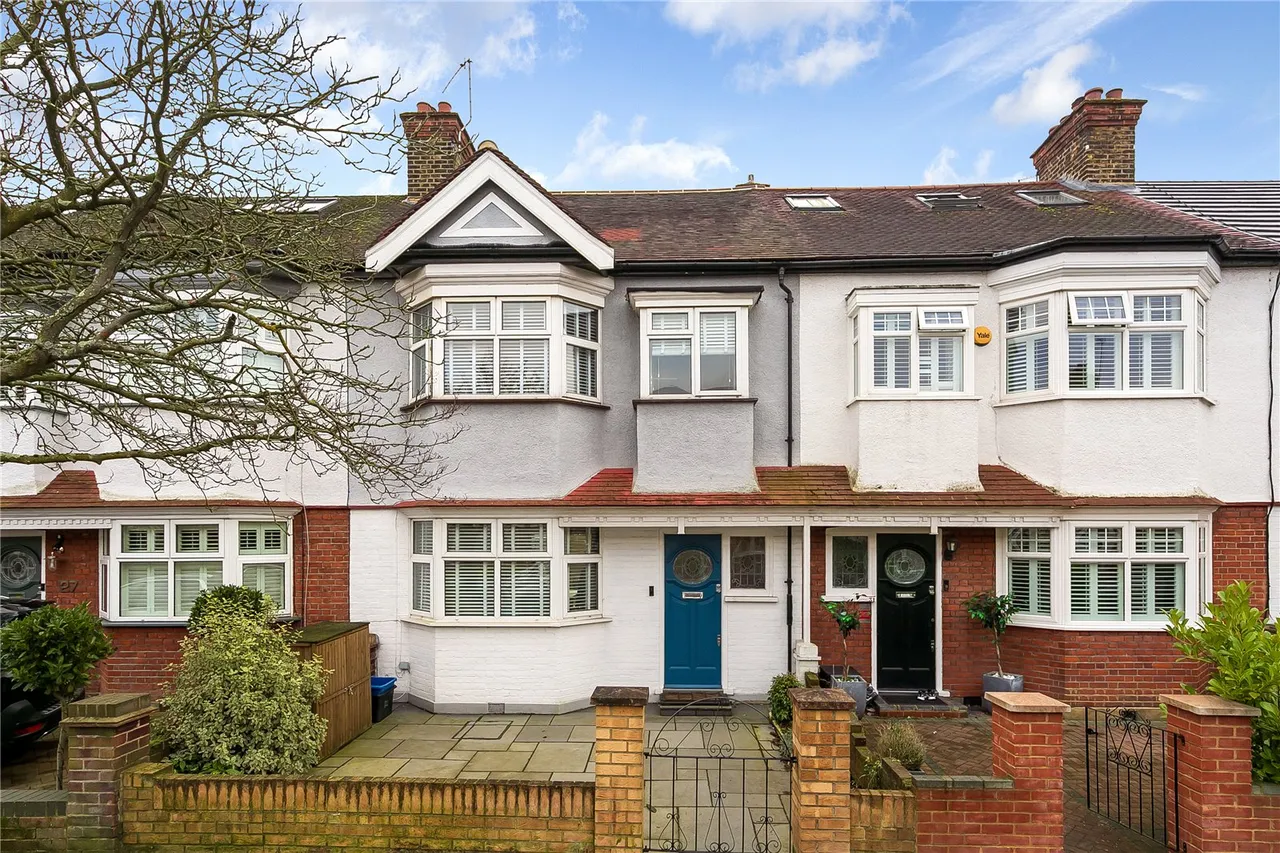 3 bed house for sale, Somerton Avenue, Richmond, TW9