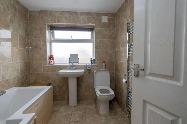 Ryland Gardens, Welton, LN2, photo 21