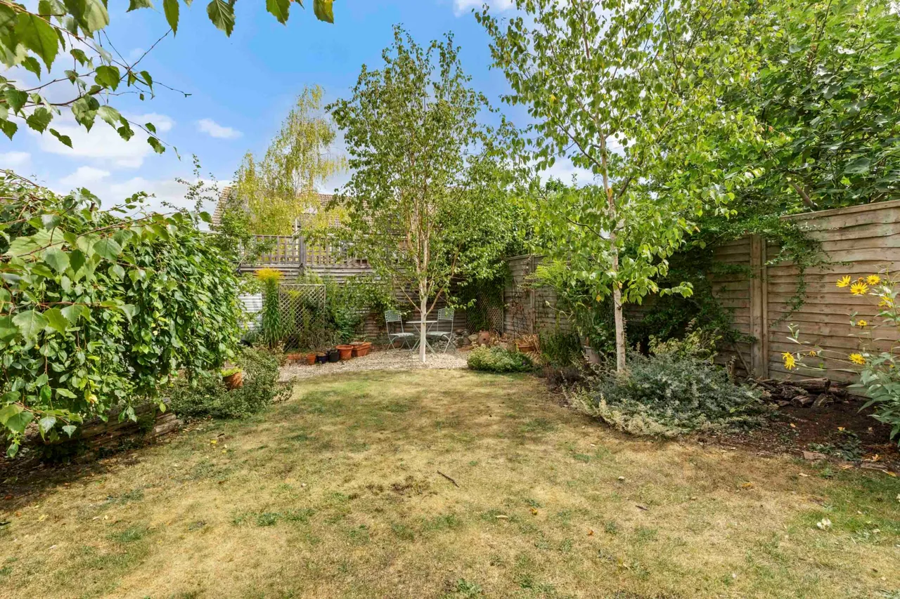 Abbots Way, Monks Risborough, HP27, photo 10