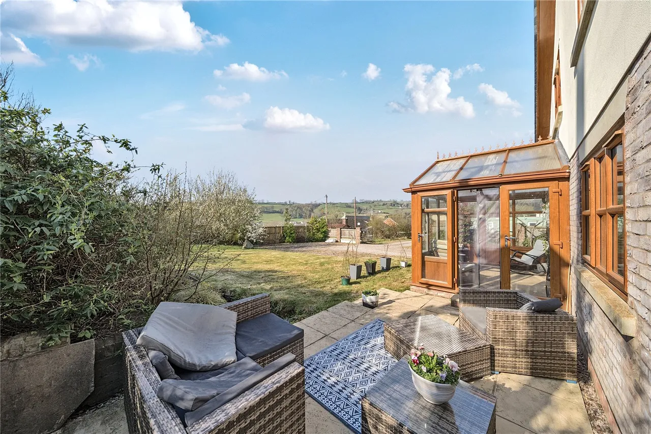 Lon Yr Ywen, Pont Robert, Meifod, Powys, SY22 6JT, photo 24