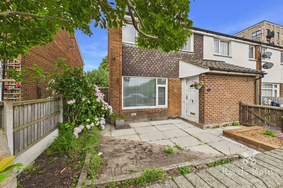 4 bed house for sale, Guy Fawkes Street, Salford, M5