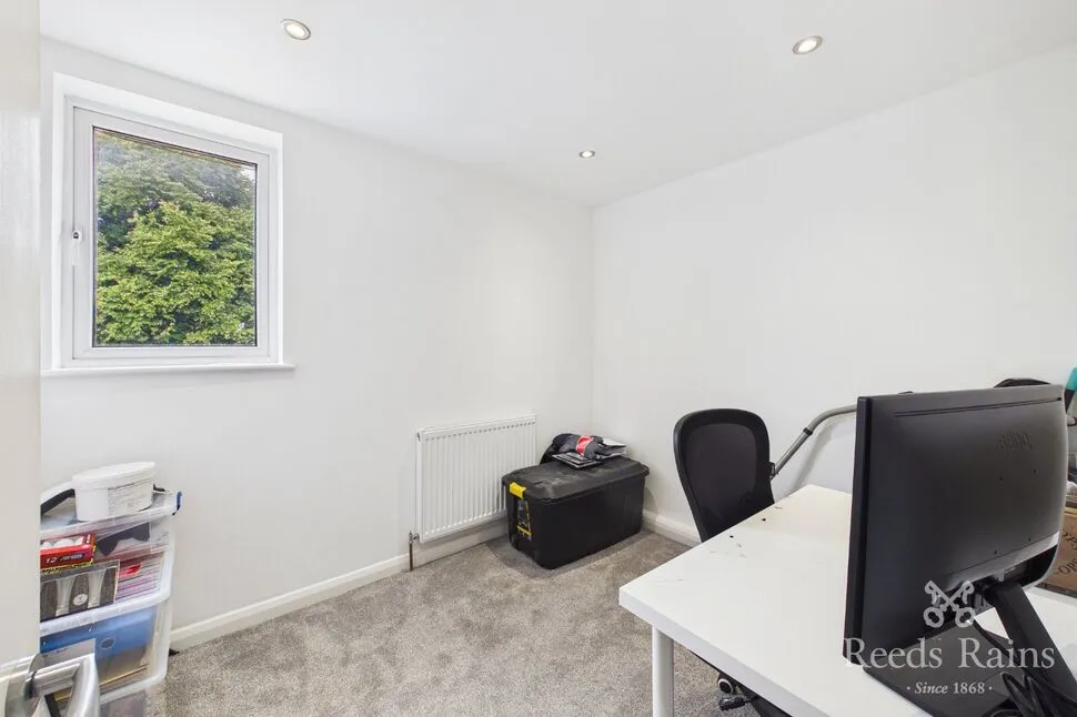 Guy Fawkes Street, Salford, M5, photo 10
