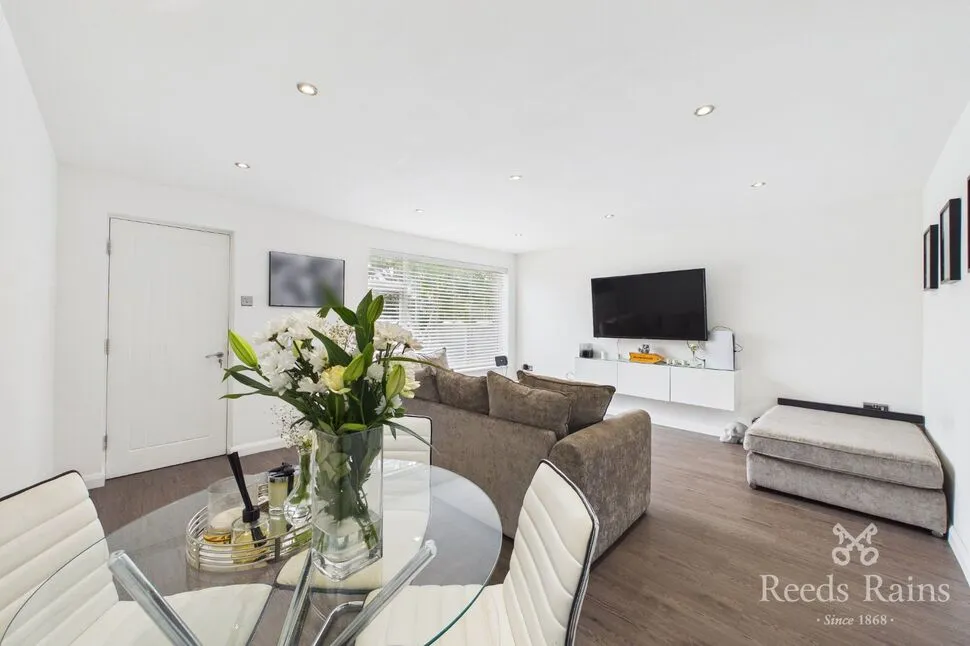 Guy Fawkes Street, Salford, M5, photo 14