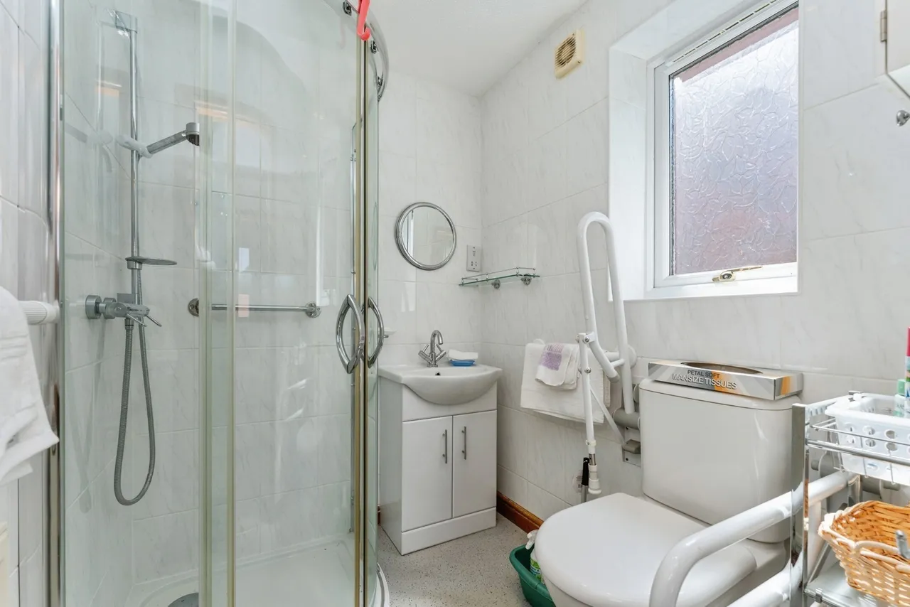 Nant-y-Coed, Mold, CH7, photo 14