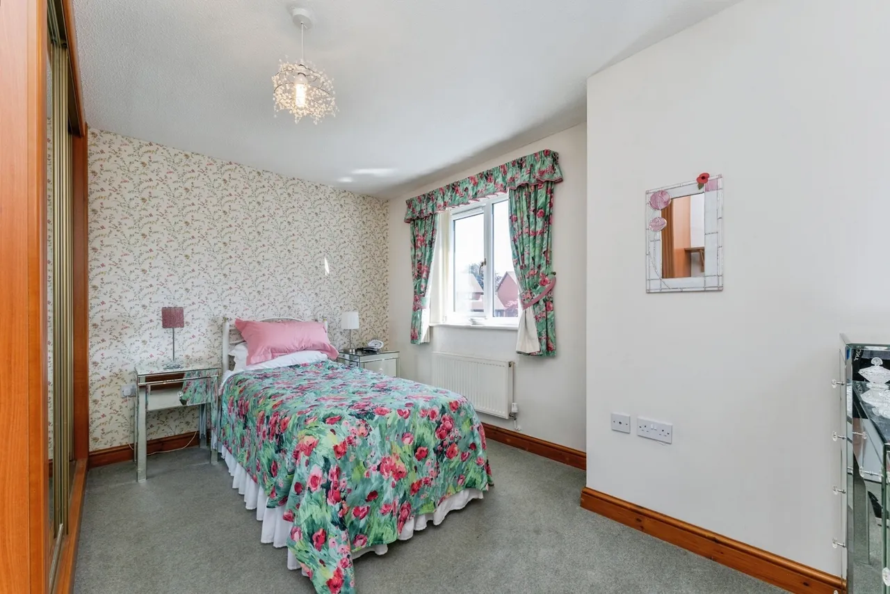 Nant-y-Coed, Mold, CH7, photo 21