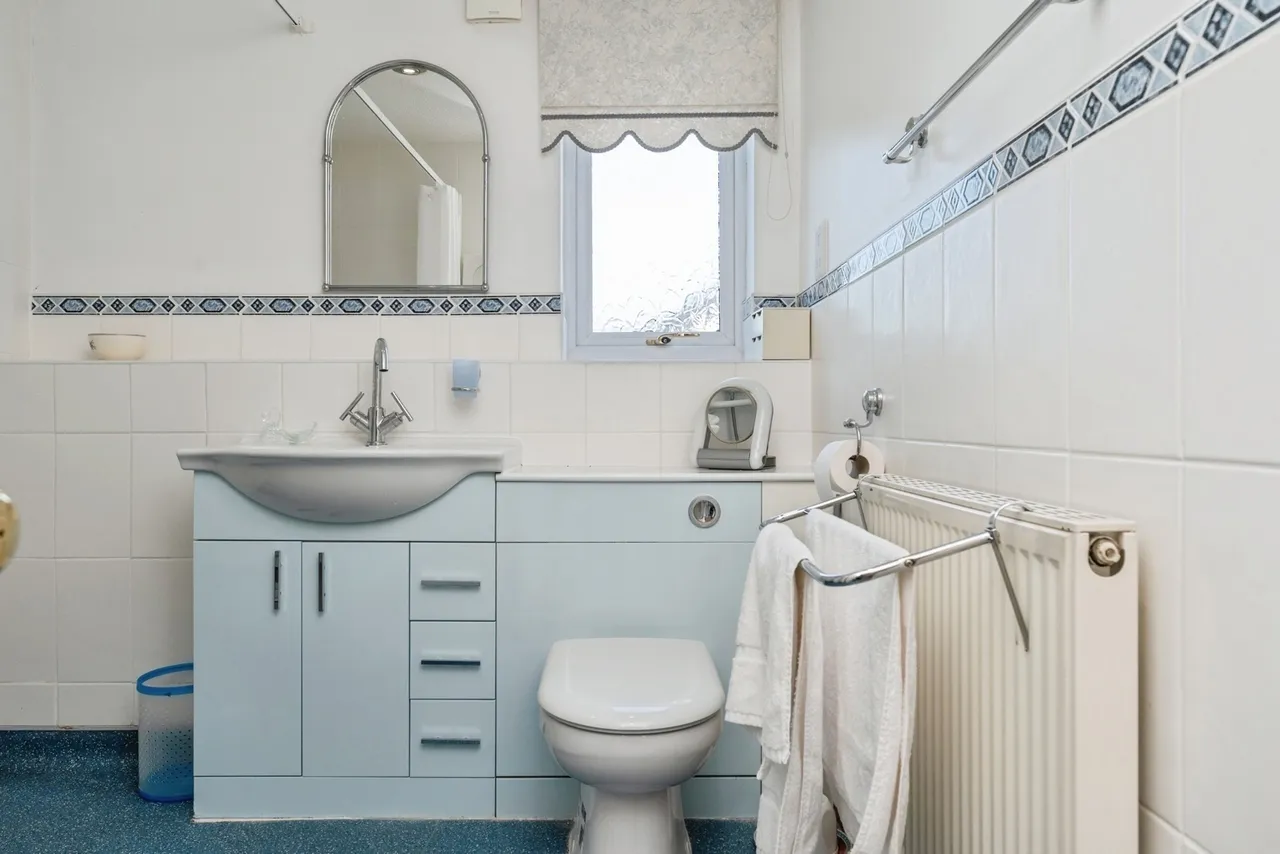 Nant-y-Coed, Mold, CH7, photo 19