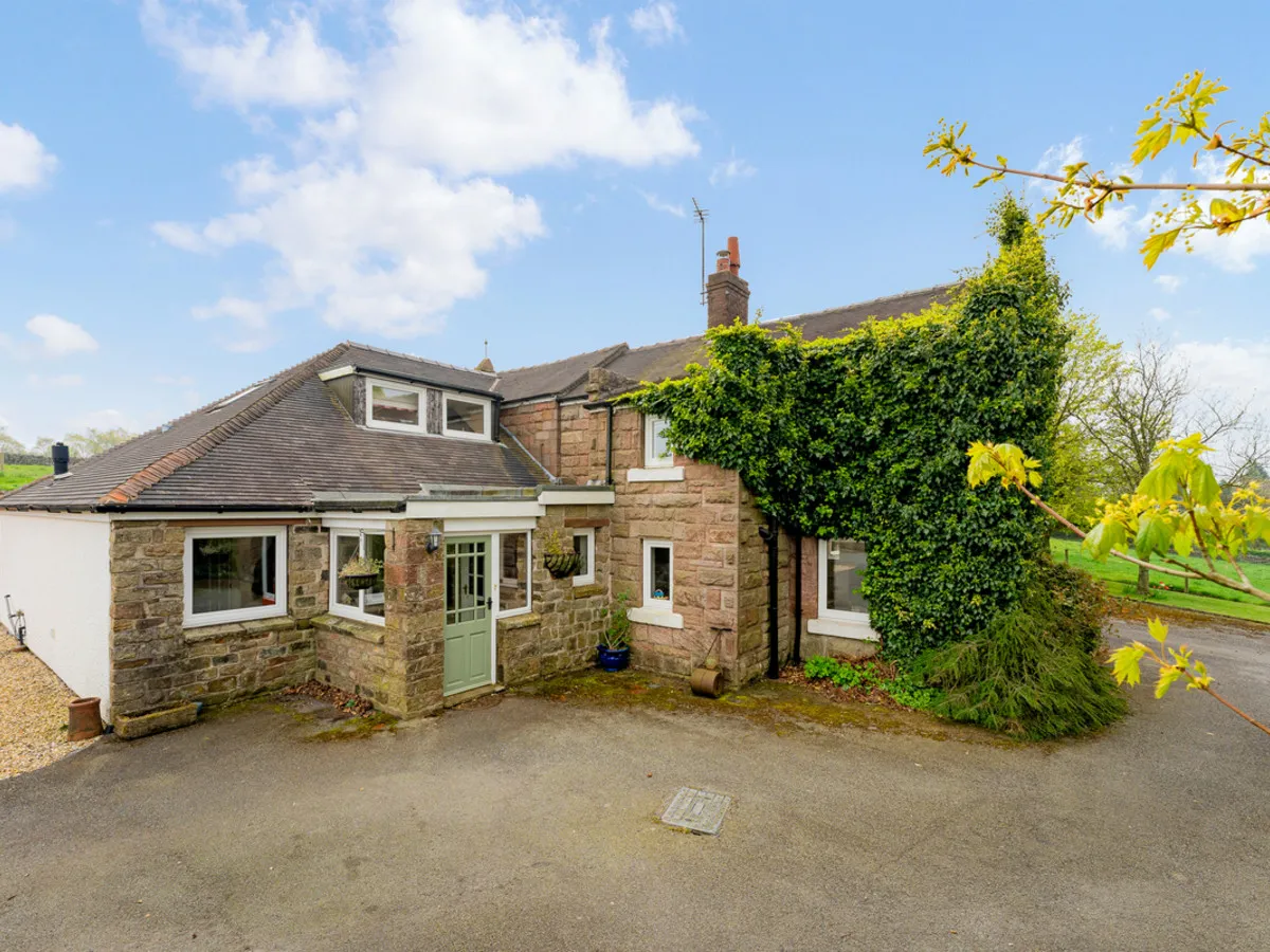 Pines Lane, ST8, photo 38
