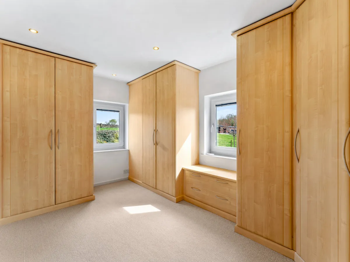 Pines Lane, ST8, photo 18