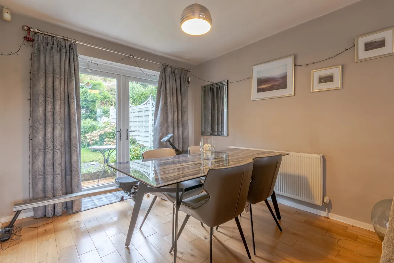 Rombalds Drive, Bingley, BD16, photo 3