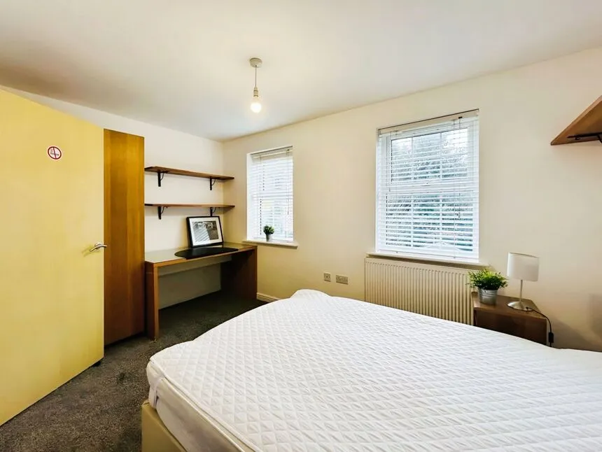 Bandy Fields Place, Salford, Greater Manchester, M7, photo 12