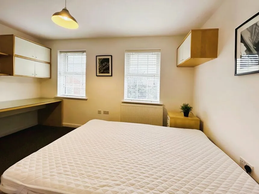 Bandy Fields Place, Salford, Greater Manchester, M7, photo 10