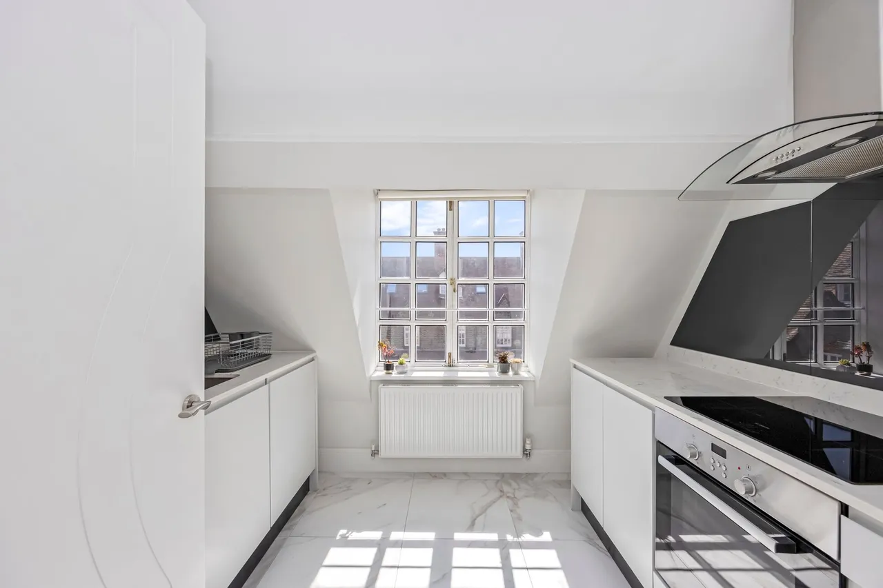 1 bed property for sale, Syresham Gardens, The Priory Syresham Gardens, RH16