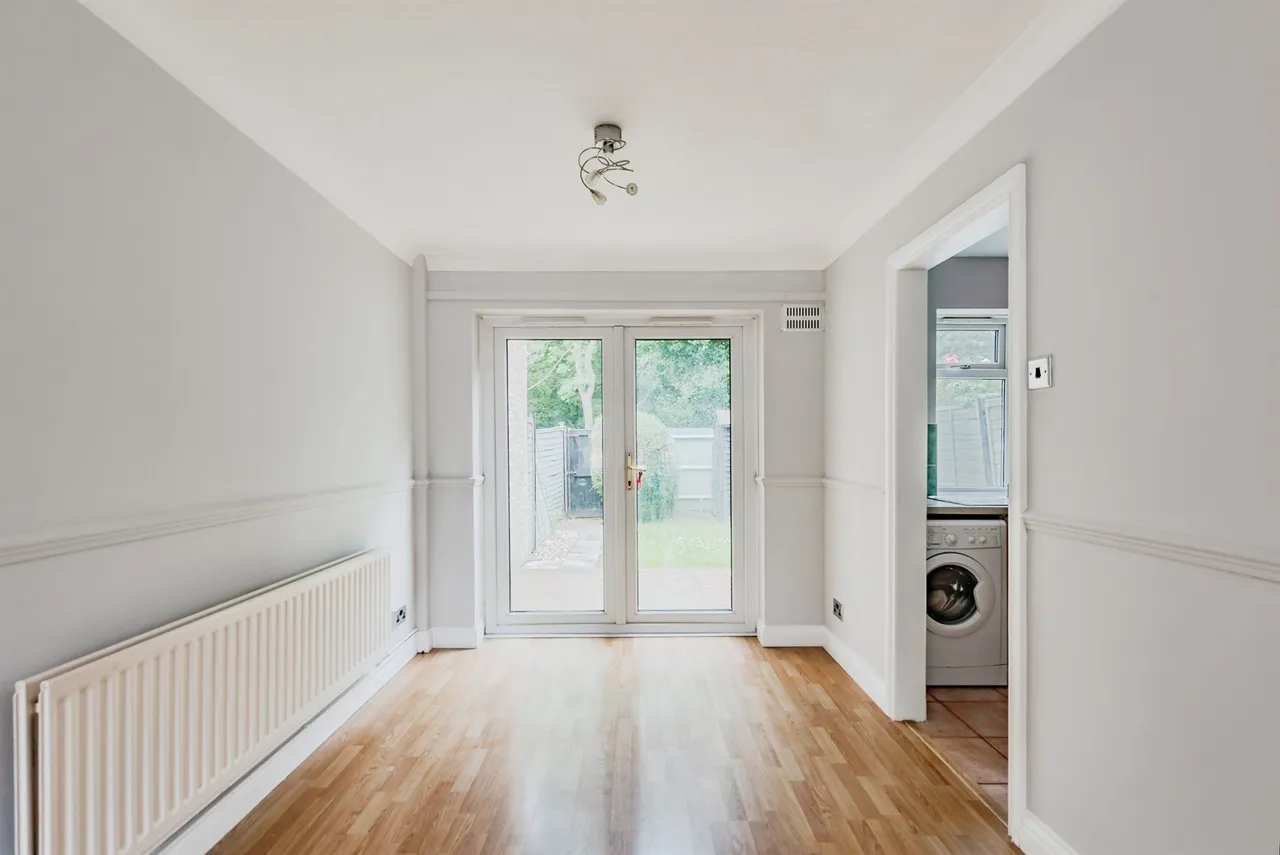 Ferndown, Crawley, RH10, photo 6