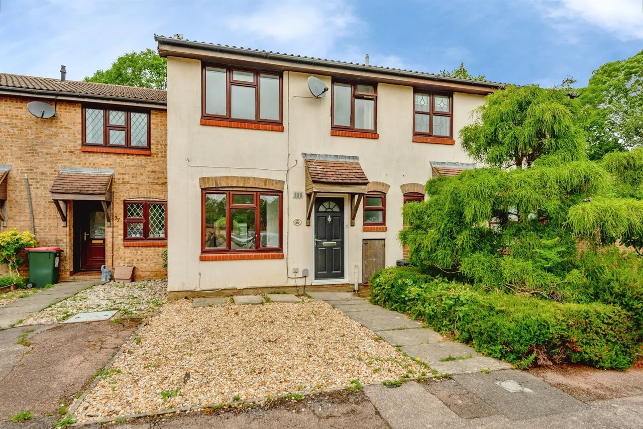 Ferndown, Crawley, RH10, photo 17