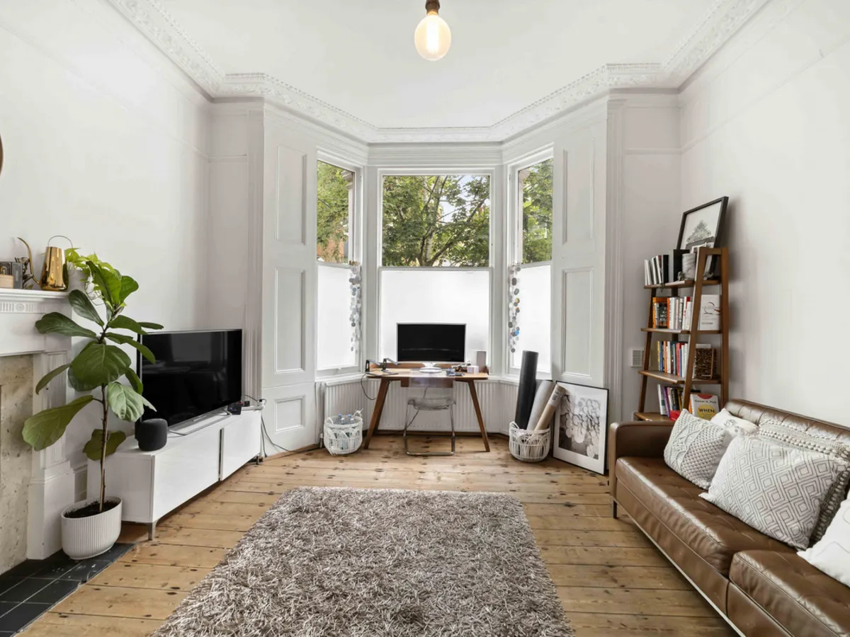 1 bed flat for sale, Blythe Road, London, W14