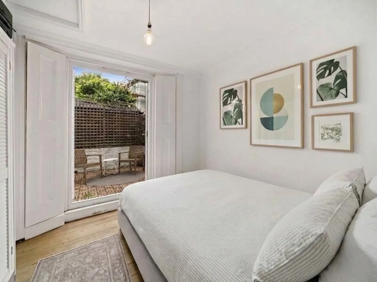 Blythe Road, London, W14, photo 6