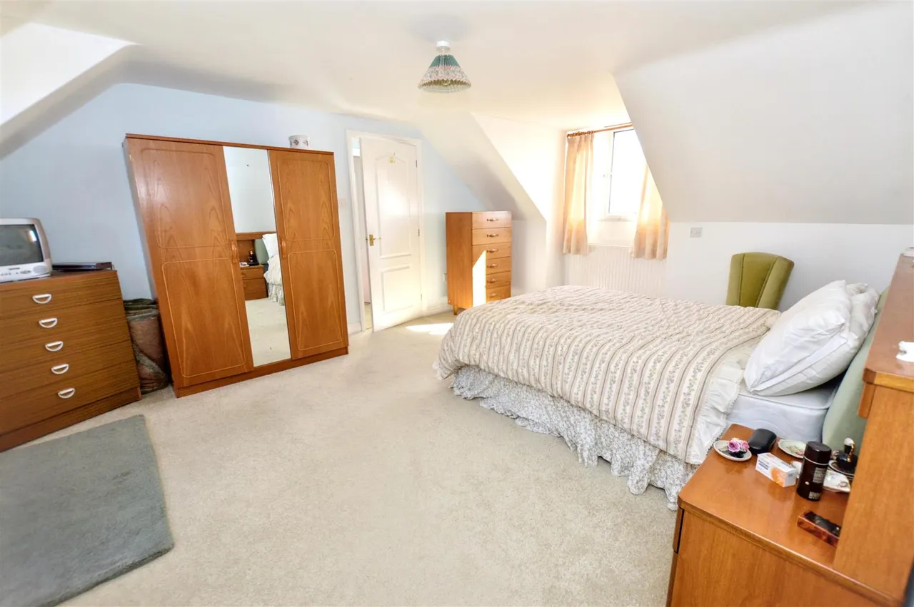 Church Road, West Beckham, NR25, photo 18