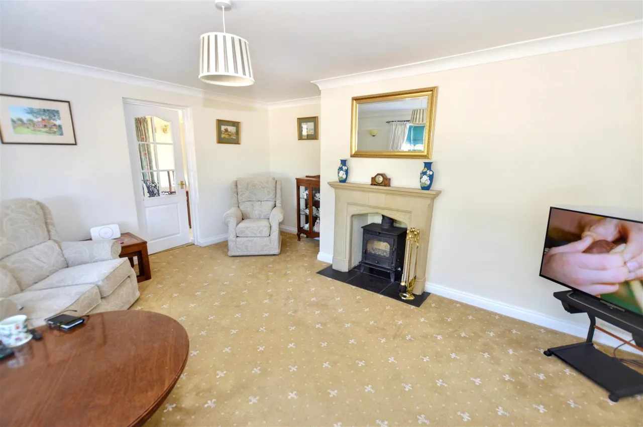 Church Road, West Beckham, NR25, photo 2