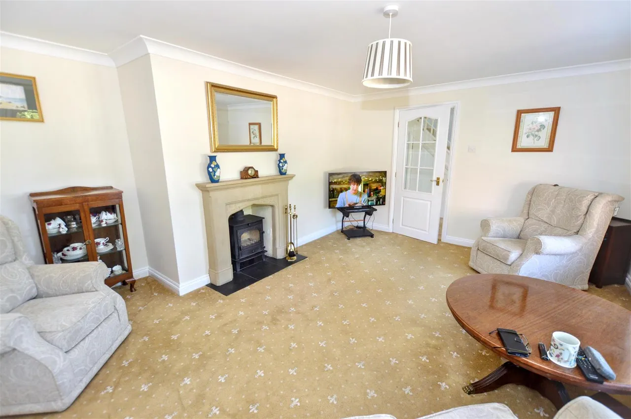 Church Road, West Beckham, NR25, photo 3
