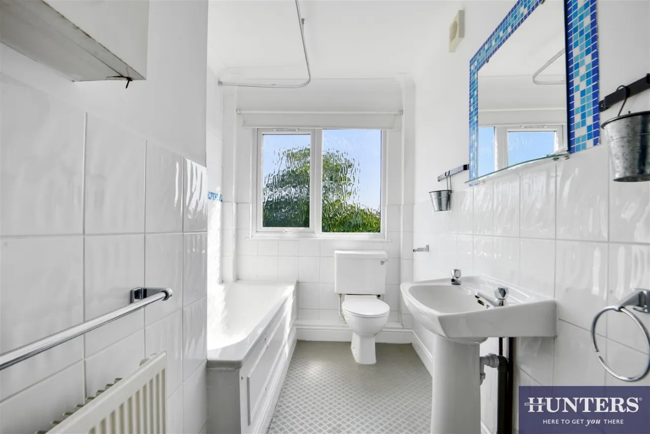 West Bank, London, N16, photo 11
