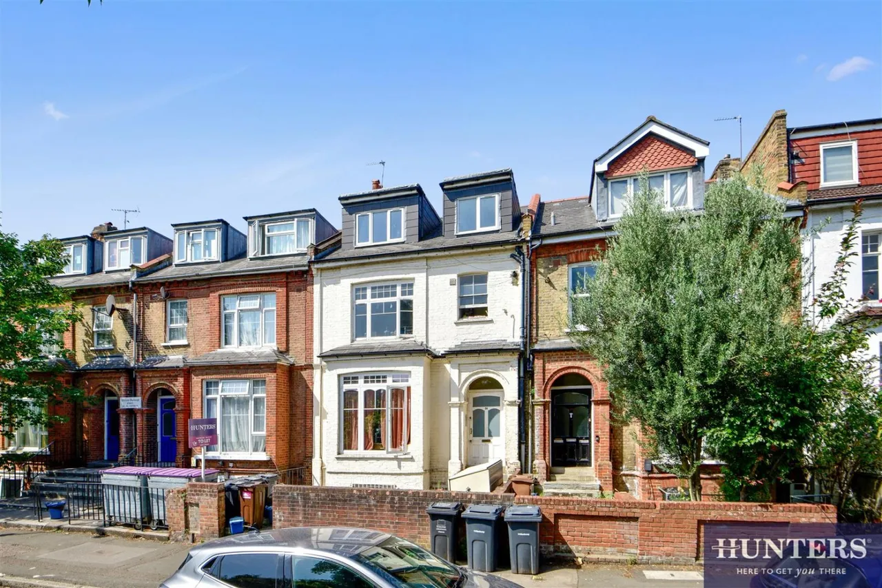 1 bed flat to rent, West Bank, London, N16