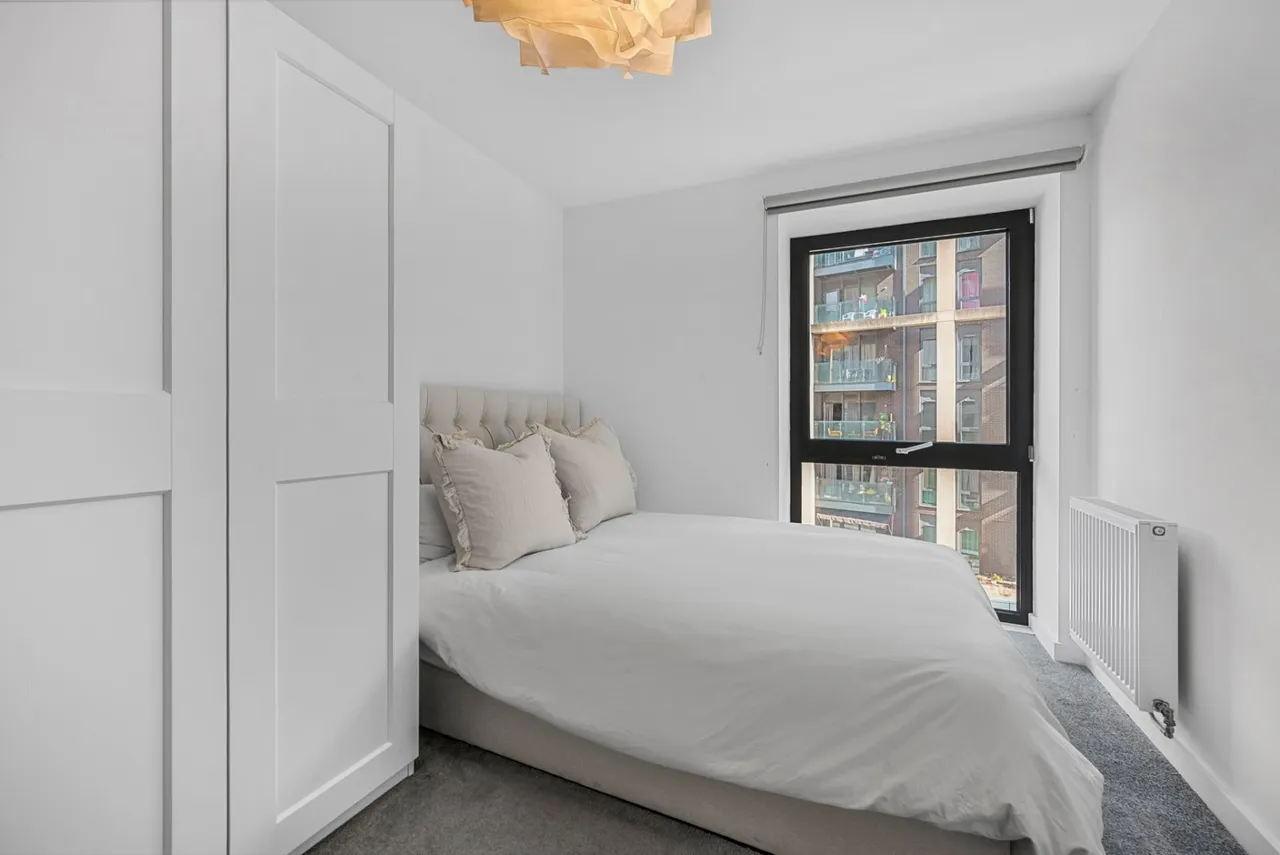 Osiers Road, London, SW18, photo 10