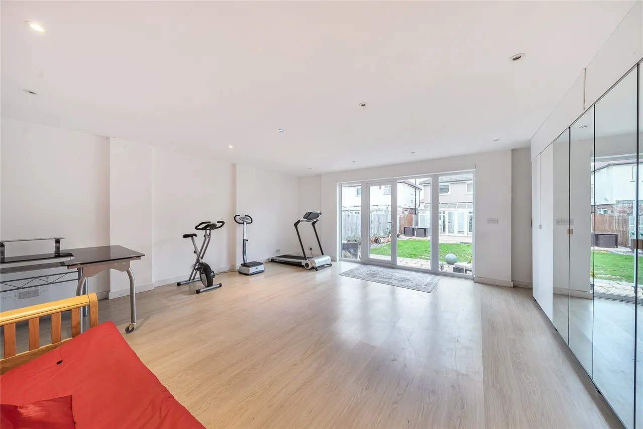 Blacklands Road, London, SE6, photo 17