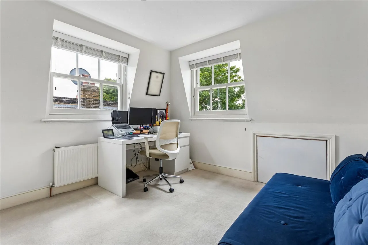 Avarn Road, London, SW17, photo 12