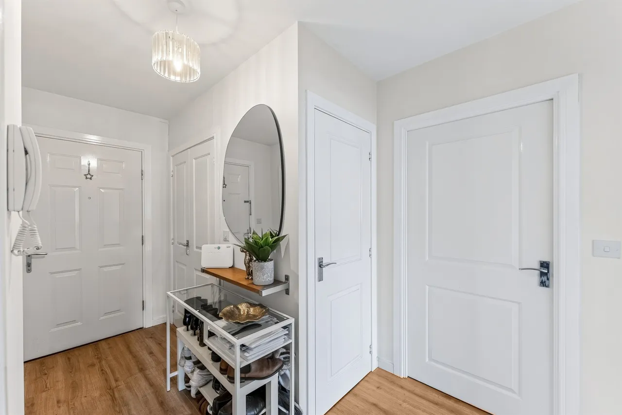 Schoolgate Drive, Morden, SM4, photo 17