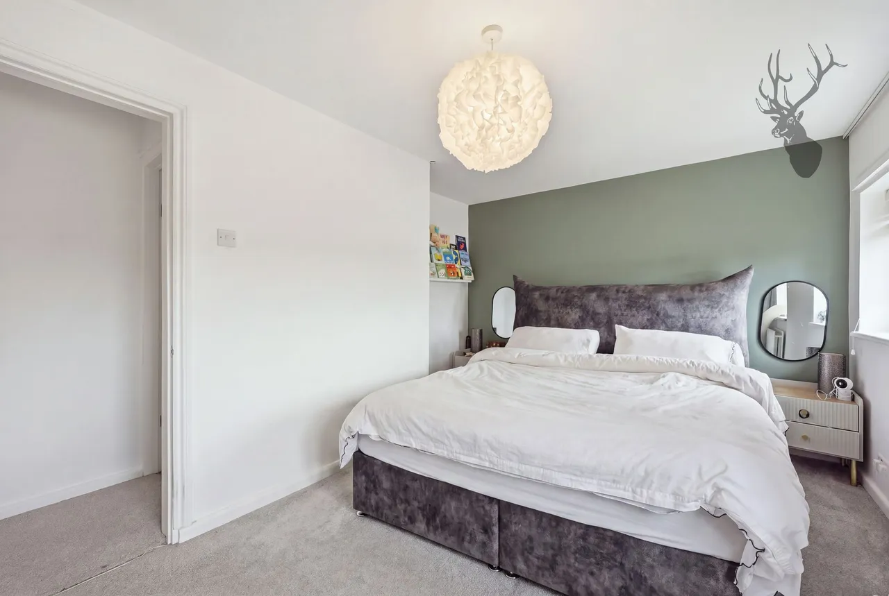 Moreton Road, Ongar, CM5, photo 11