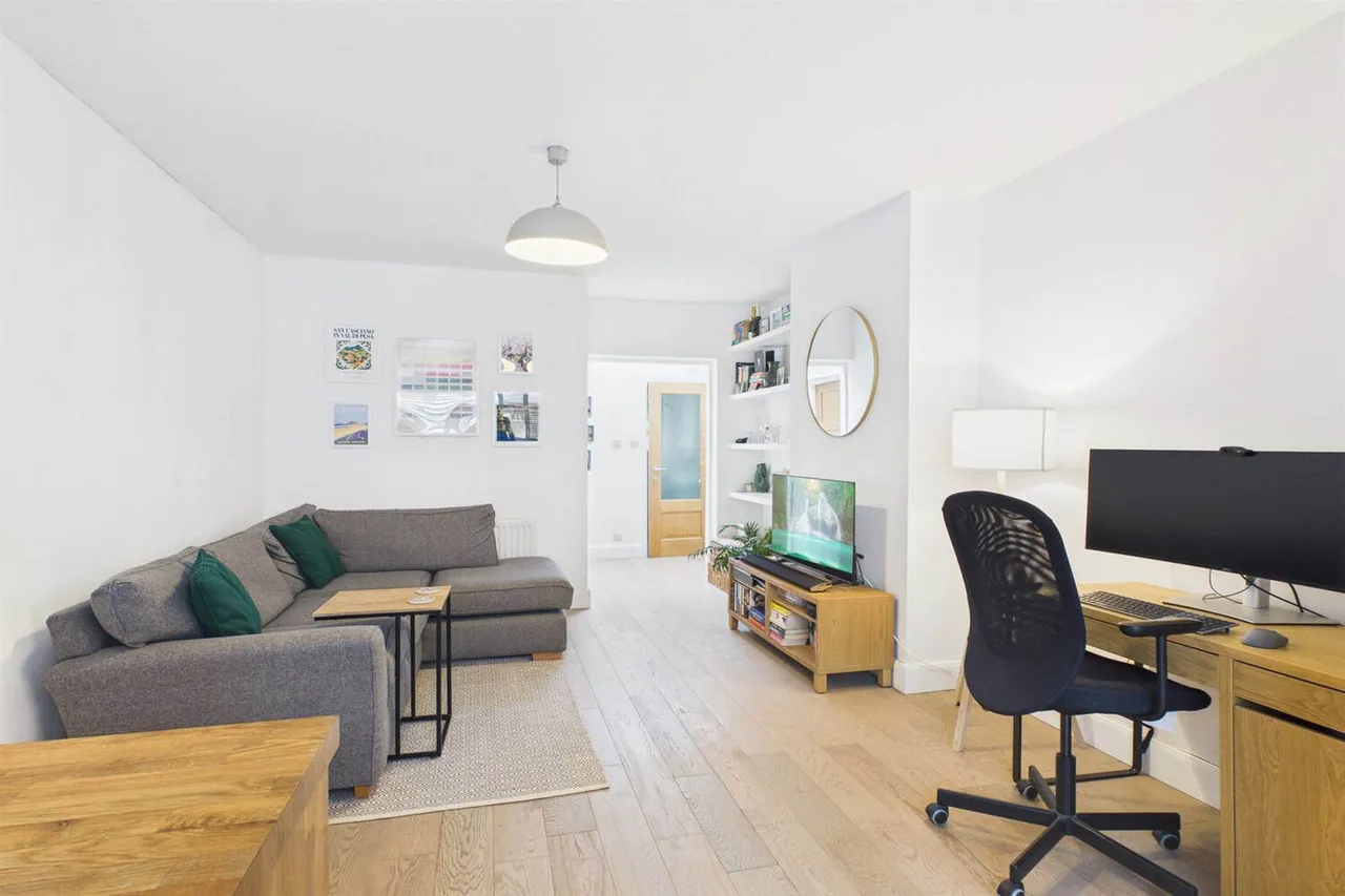 23 Palestine Grove, London, Greater London, SW19 2QN, photo 10