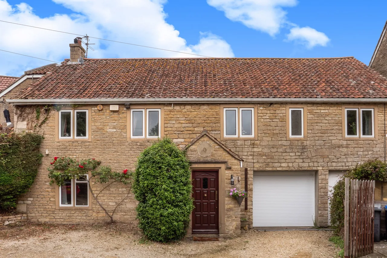 4 bed house for sale, Challeymead, Melksham