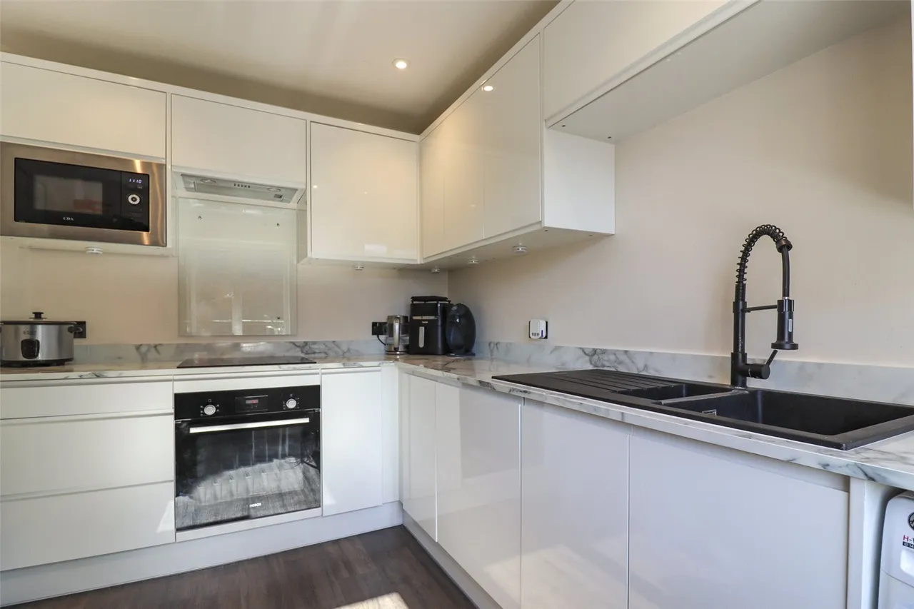Laverstoke Close, Fleet, Hampshire, GU51 1HD, photo 2