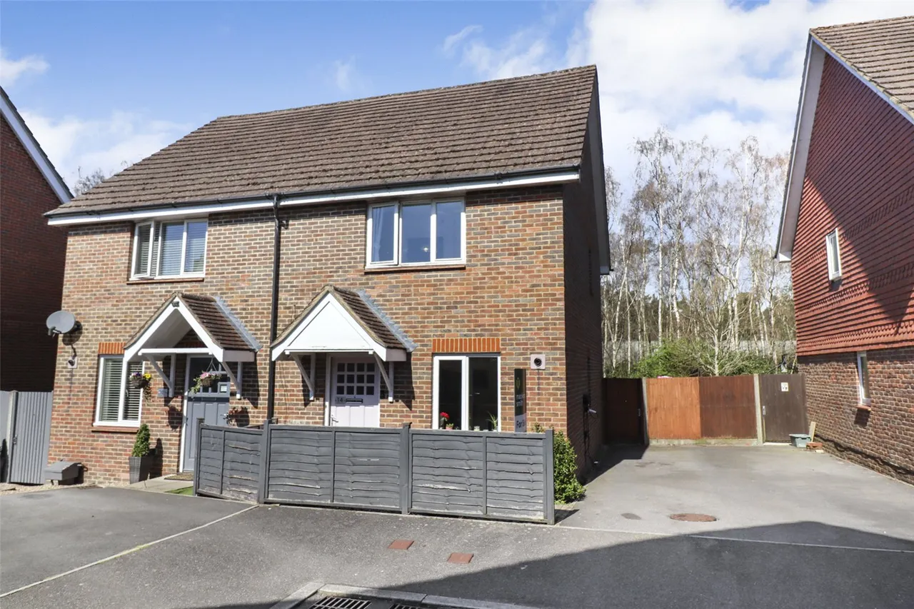 Laverstoke Close, Fleet, Hampshire, GU51 1HD, photo 10