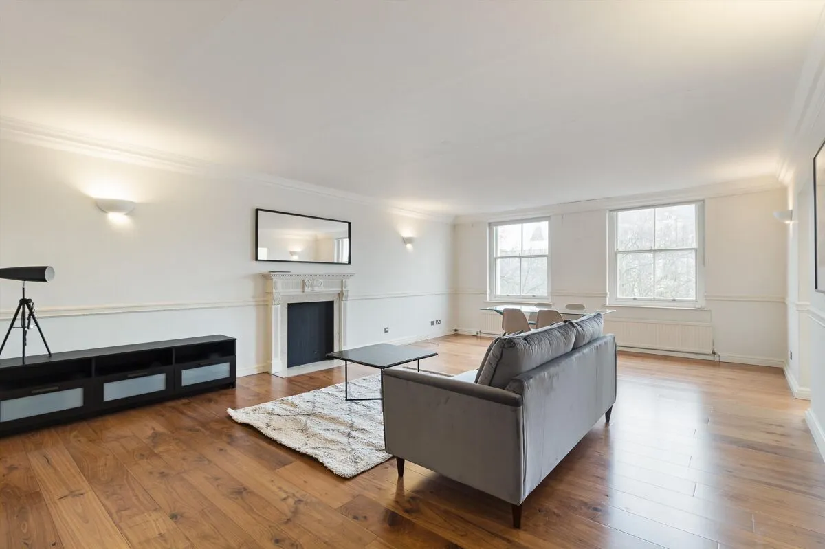 2 bed flat for sale, Queen's Gate, London, SW7