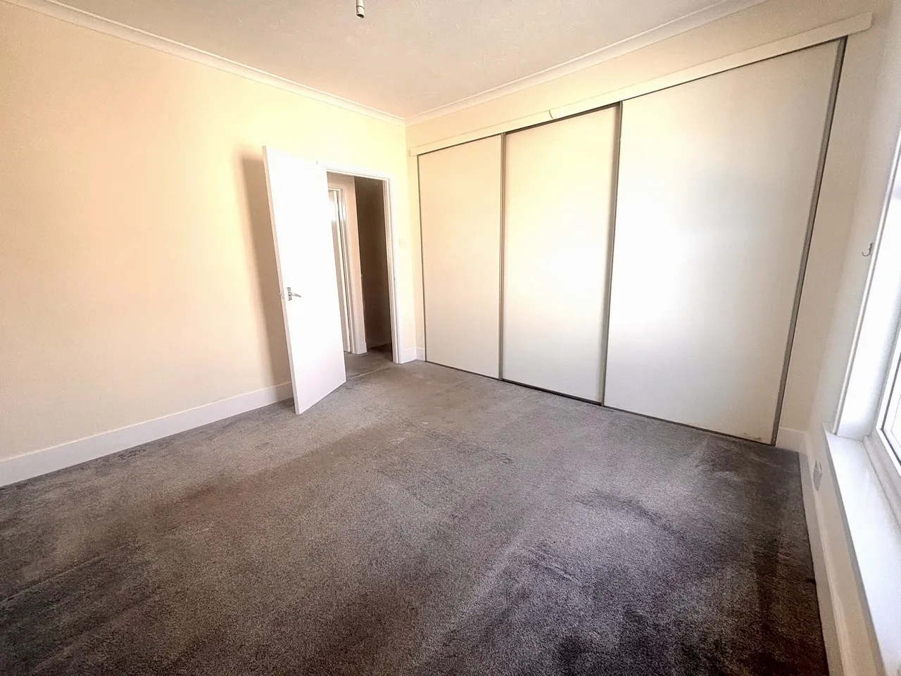 James Street, Sheerness, ME12, photo 7