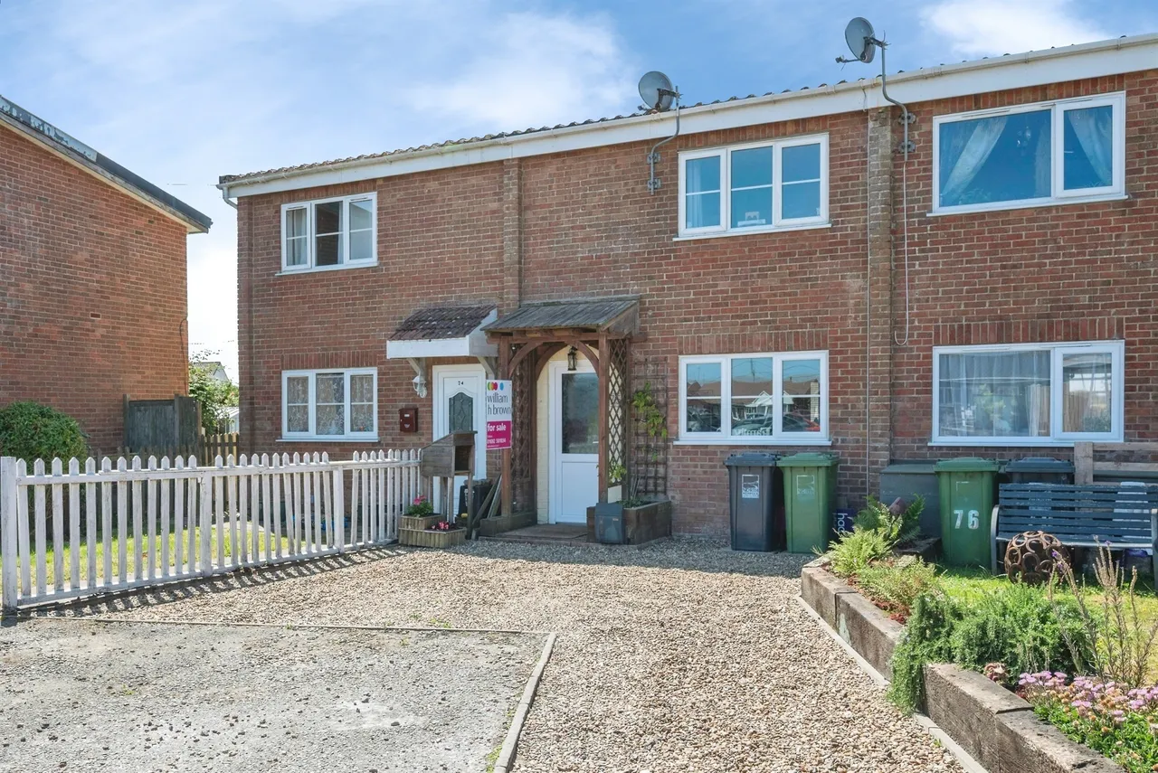 2 bed house for sale — Coastline Village, Walcott, Norwich