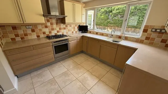 Cherry Tree Drive, Cirencester, GL7, photo 11